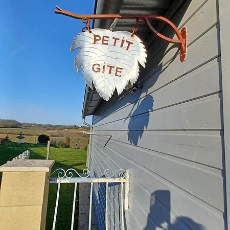Gite Les Deux Meules Sainte-Colombe  エクステリア 写真