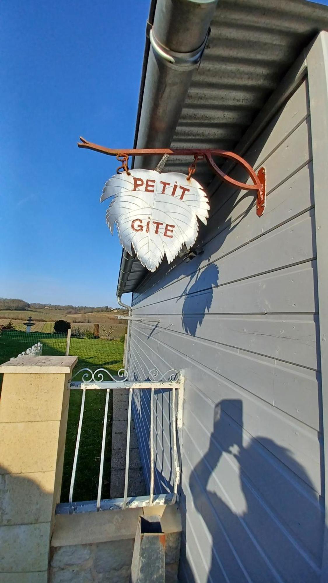 Gite Les Deux Meules Sainte-Colombe  エクステリア 写真